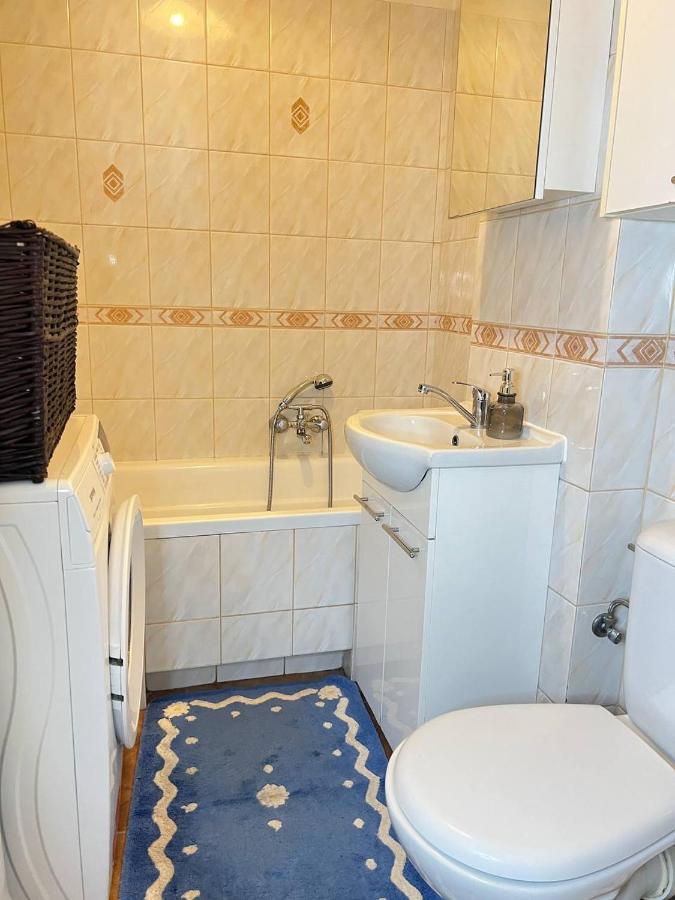 Grzybowska Rooms Βαρσοβία Εξωτερικό φωτογραφία
